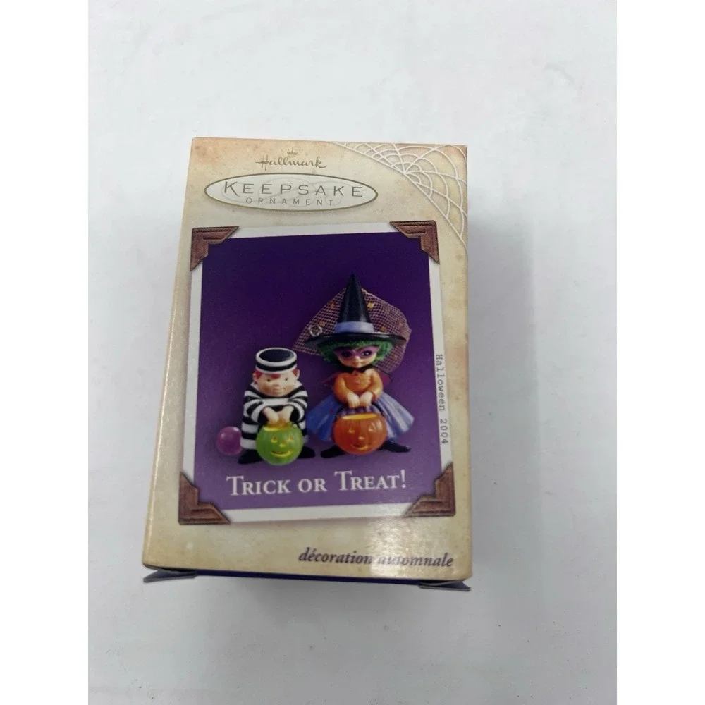 2004 Hallmark Mansion on Ravenwood Lane Halloween Collection Ornament Lot 6 NOS